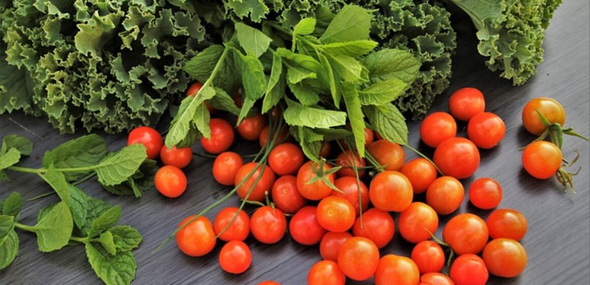 cherry-tomatoes-5606443_640